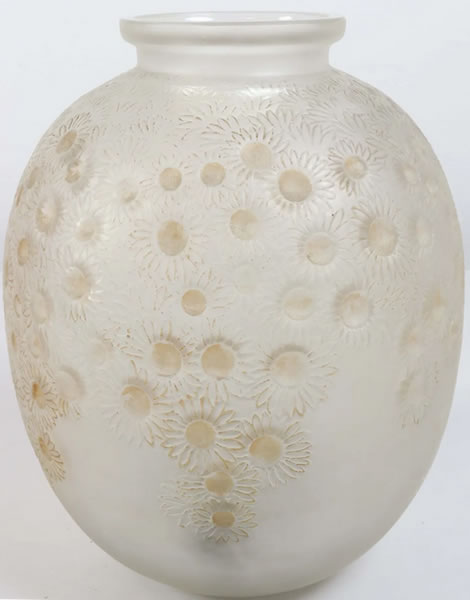 R. Lalique Marguerites Vase