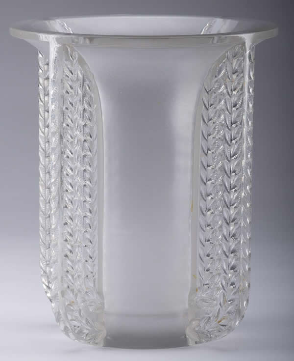 R. Lalique Marignane Vase 2 of 2