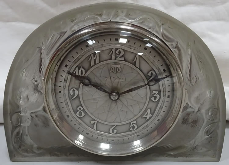 Rene Lalique Clock Moineaux