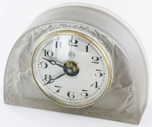 Rene Lalique Clock Moineaux