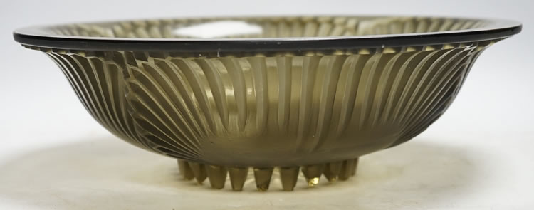 R. Lalique Montigny Bowl 3 of 3