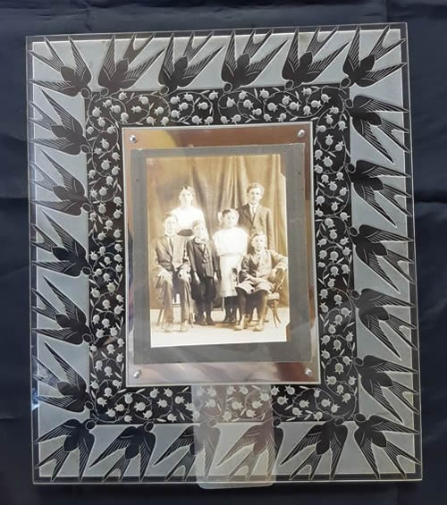 R. Lalique Muguet Et Hirondelles Frame