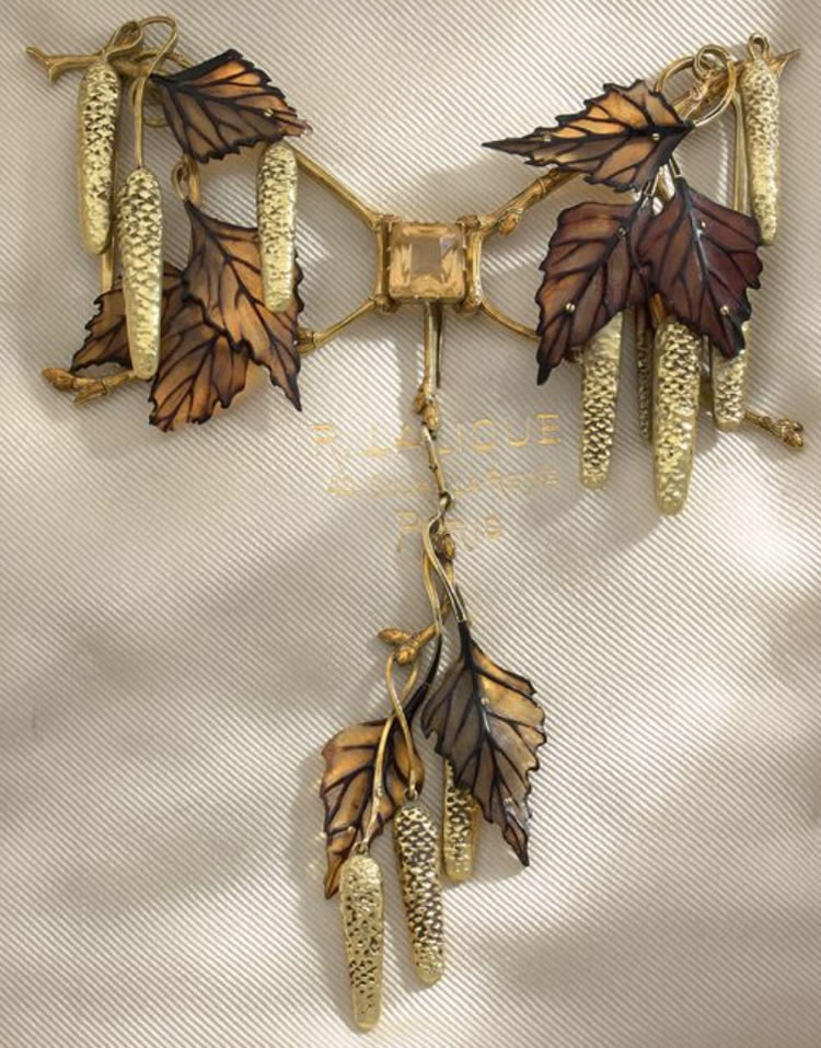 Rene Lalique Necklace Noisetiers