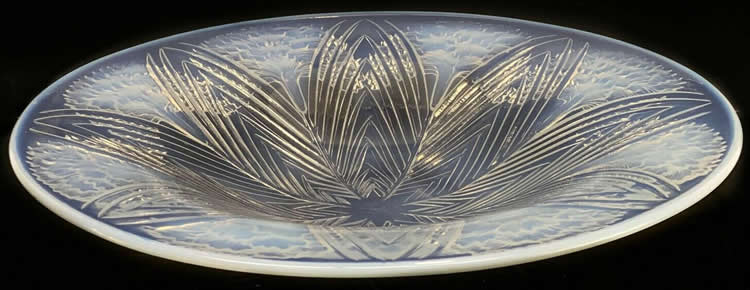 Rene Lalique Coupe Oeillets