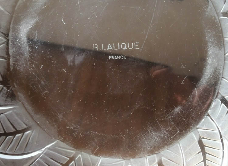 R. Lalique Ormeaux Bowl 3 of 3