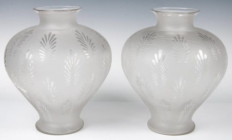 R. Lalique Palmettes Vase
