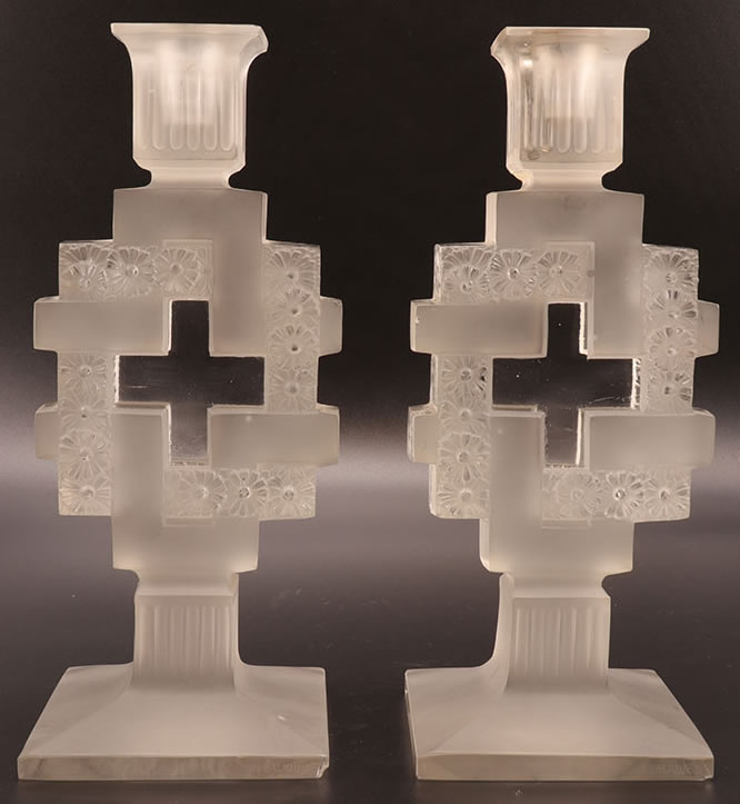 R. Lalique Paquerettes Candleholder