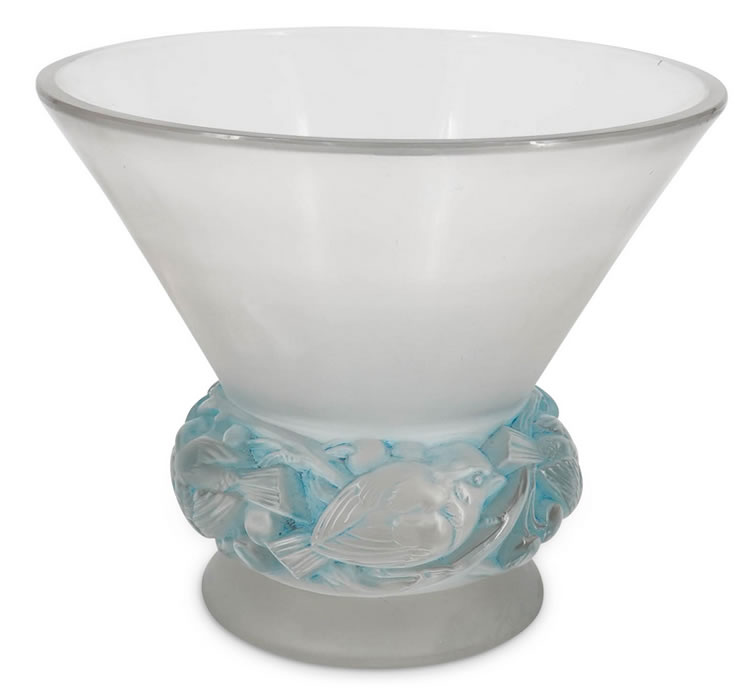 R. Lalique Pinsons Vase