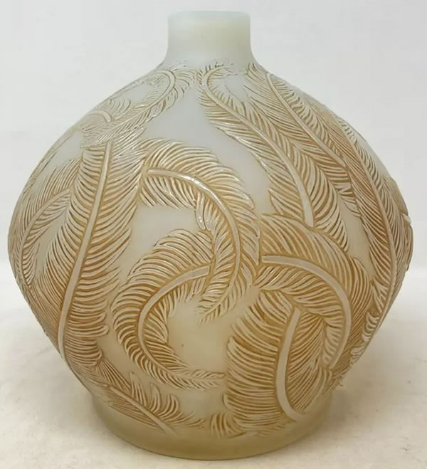 Rene Lalique  Plumes Vase 