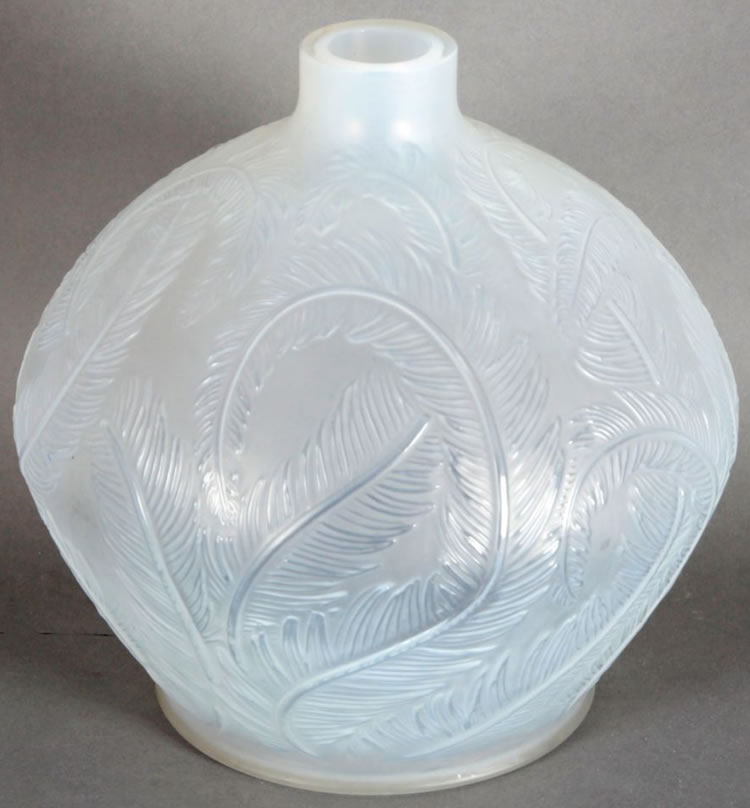 Rene Lalique  Plumes Vase 