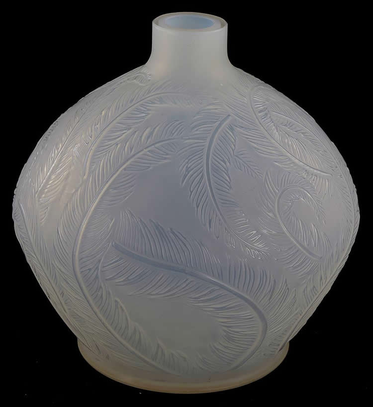 Rene Lalique Vase Plumes