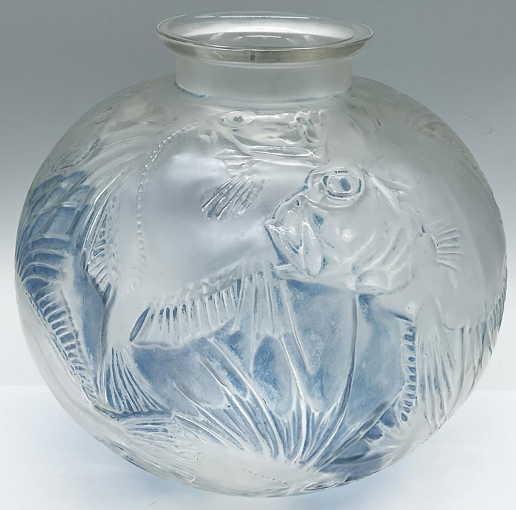 Rene Lalique  Poissons Vase 