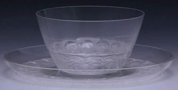 R. Lalique Pouilly Tableware