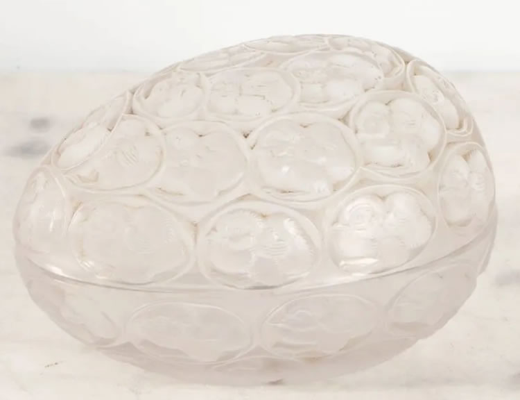 Rene Lalique Box Poussins