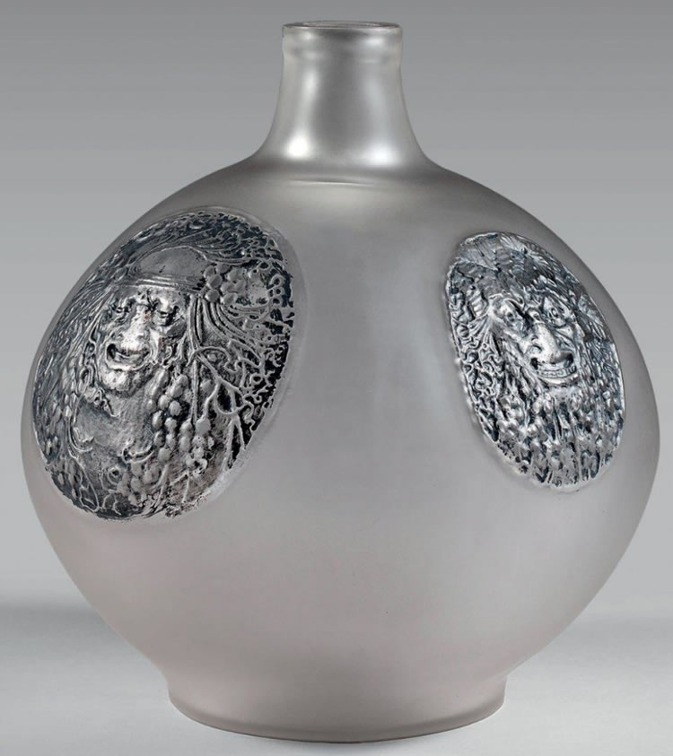 R. Lalique Quatre Masques Vase