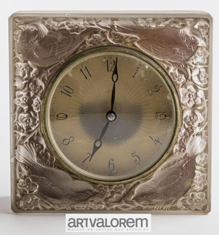 Rene Lalique  Quatre Moineaux du Japon Clock 