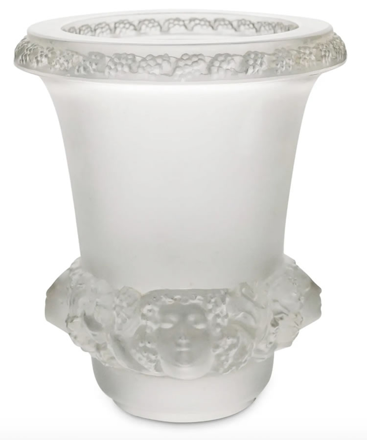 R. Lalique Quatre Tetes Femmes Et Raisins Vase