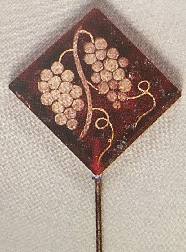 Rene Lalique Raisins Stickpin