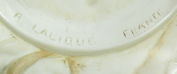 R. Lalique Renoncules Vase 3 of 3