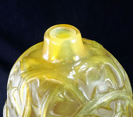 R. Lalique Ronces Vase 3 of 3