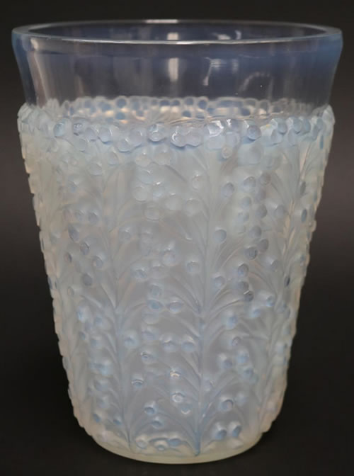 R. Lalique Saint-Tropez Vase