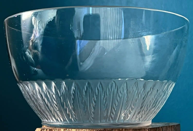 R. Lalique Saumur Bowl