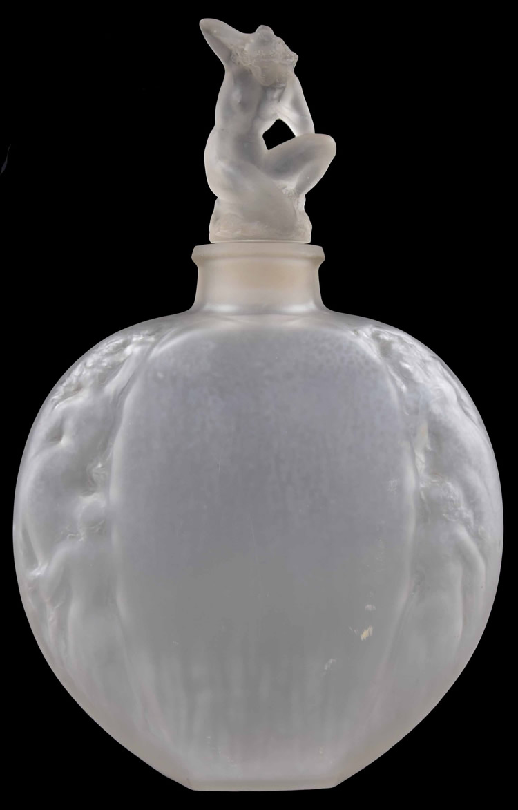 Rene Lalique  Sirenes Avec Bouchon Figurine Vase 