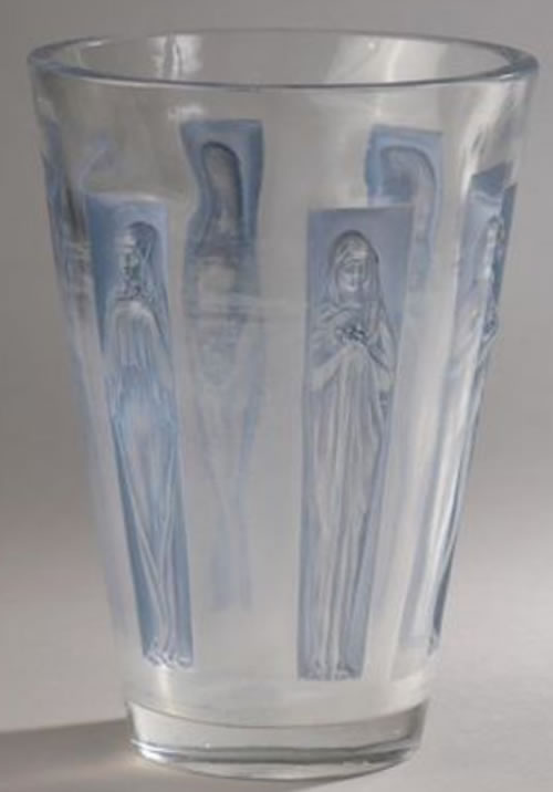 R. Lalique Six Figurines Vase