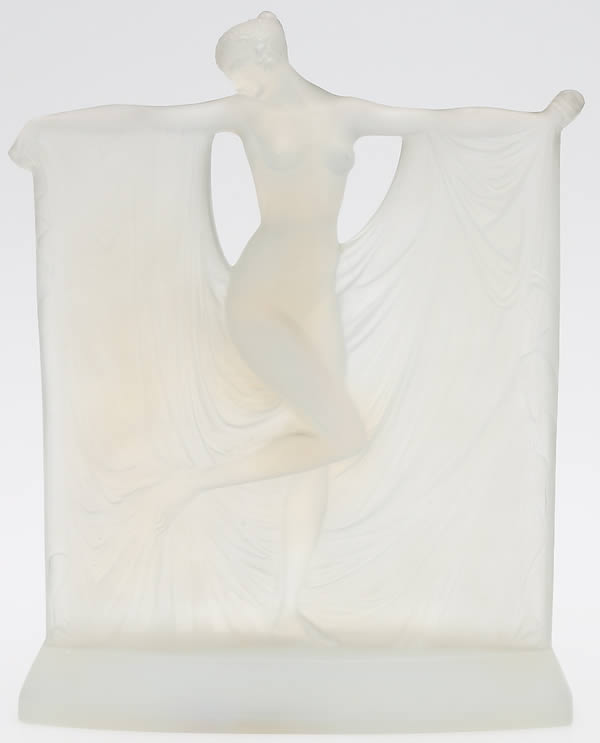 R. Lalique Suzanne Statue