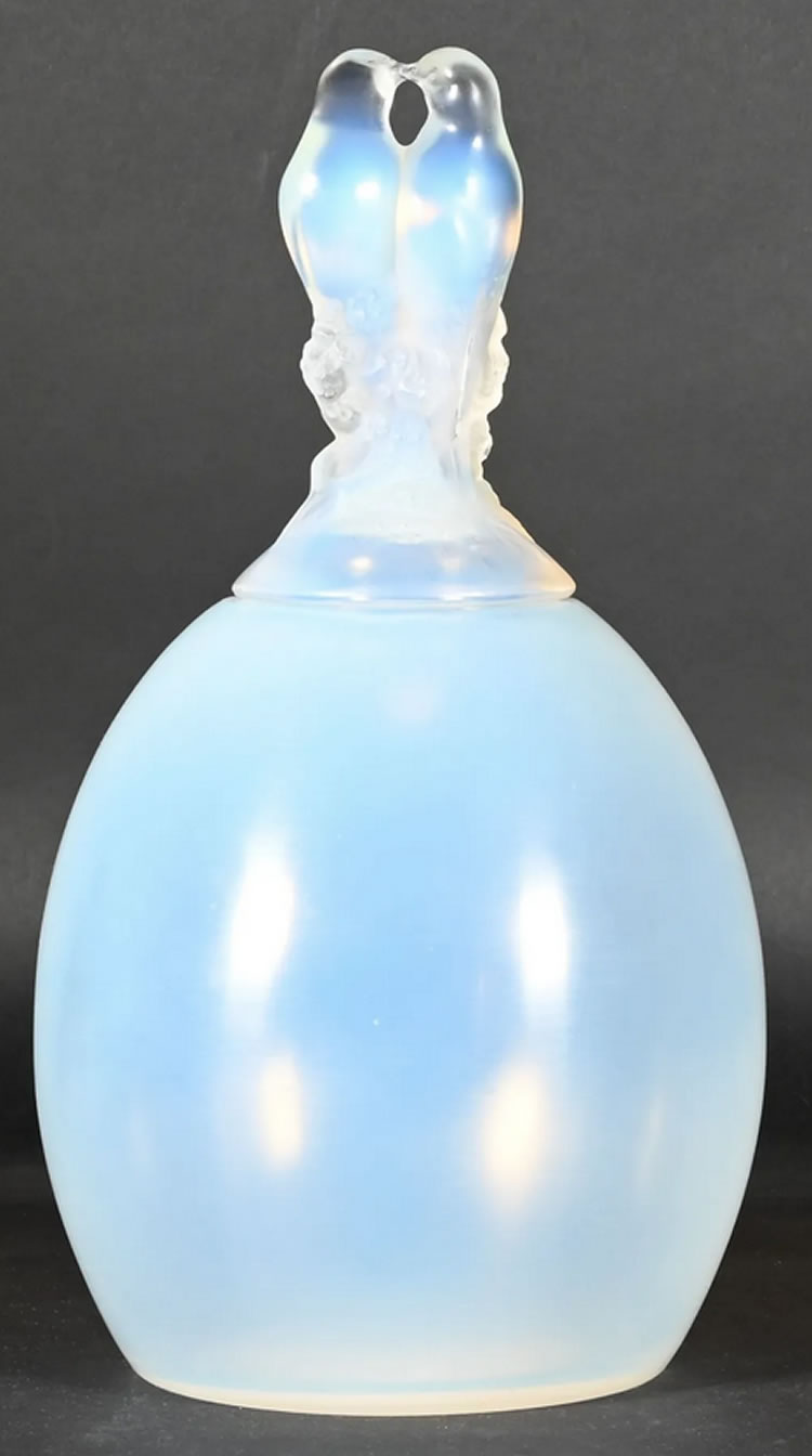 Rene Lalique  Tourterelles Vase 