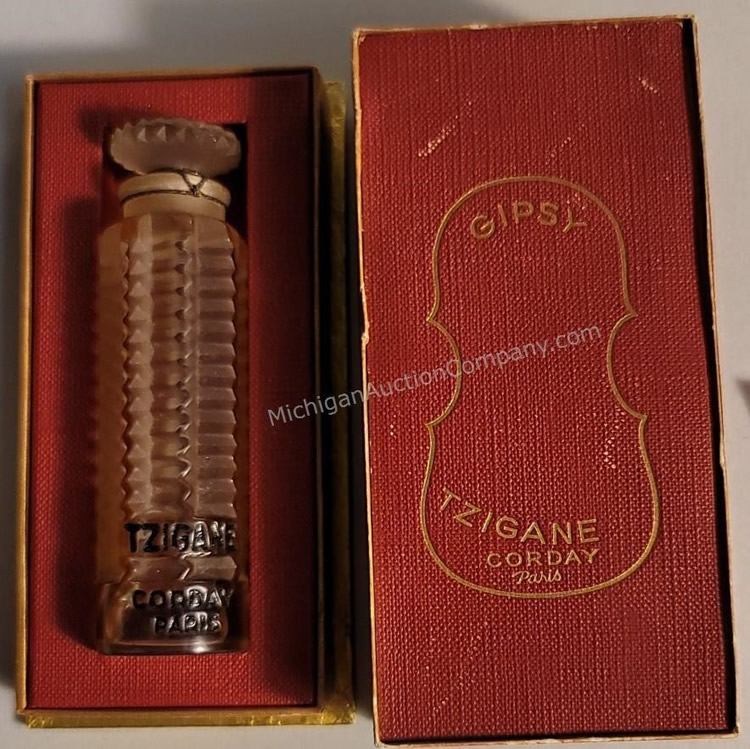 Rene Lalique  Tzigane Perfume Bottle 