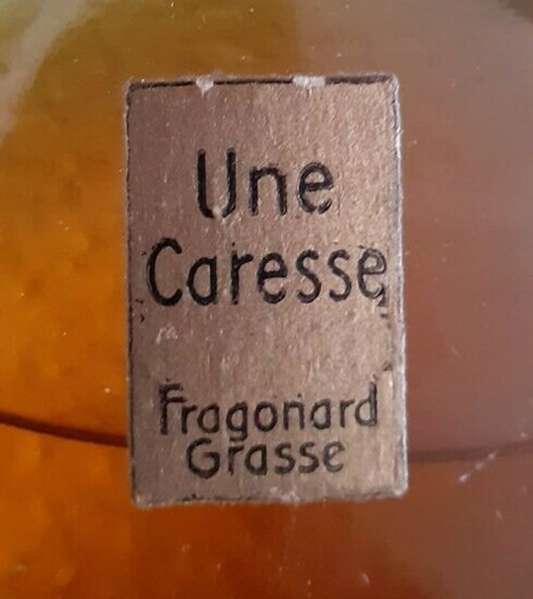 R. Lalique Une Caresse Perfume Bottle 2 of 2