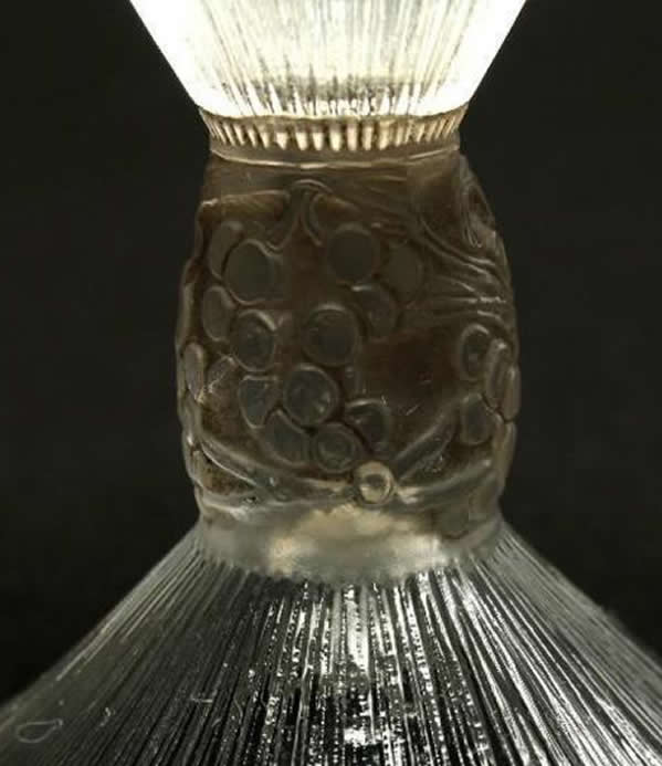 R. Lalique Vigne Strie Glass 2 of 2
