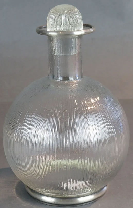 R. Lalique Wingen Carafe