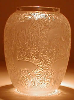 Biches Lalique France Crystal Vase