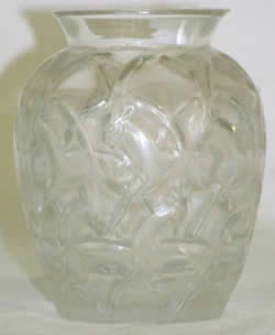Chamois Lalique France Crystal Vase
