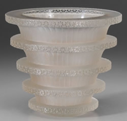 Chevreuse Lalique France Crystal Vase