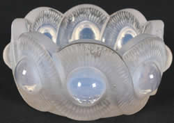 Gao Lalique France Crystal Opalescent Ashtray