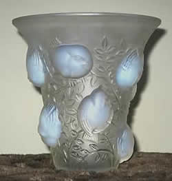 Saint Francois Lalique France Crystal Vase