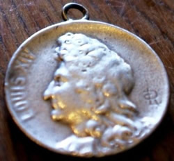Louis Armand Rault Pendant of Figure In Profile And Molded LOUIS XIV with LR Signature - RL Signature