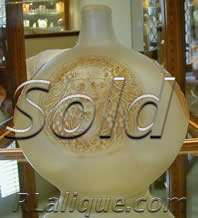 R Lalique Vase Quatre Masques