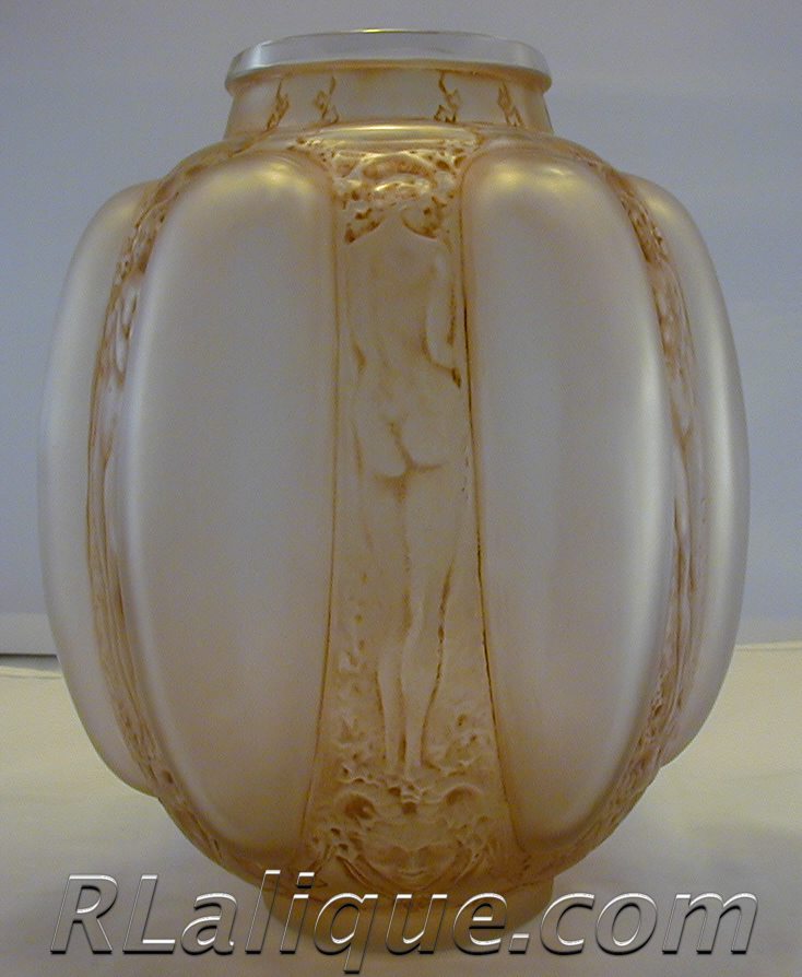 Rene Lalique Vase Six Figurines Et Masques Cica 1912