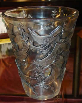Rene Lalique Grives Vase