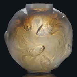 Rene Lalique Formose Vase in Agate Colored Glass