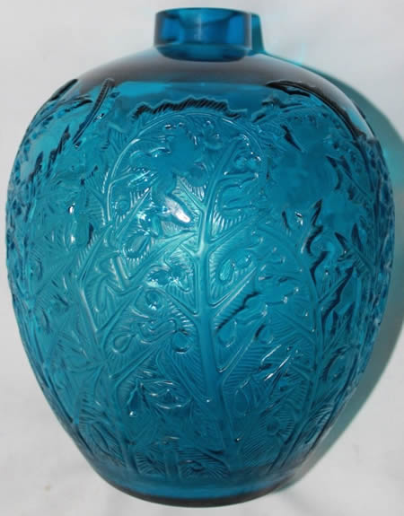 Acanthes Vase In Blue Glass Not Matching Authentic Examples Sold On Ebay For $4550